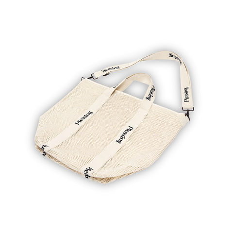 The Pleasing Bag in Black