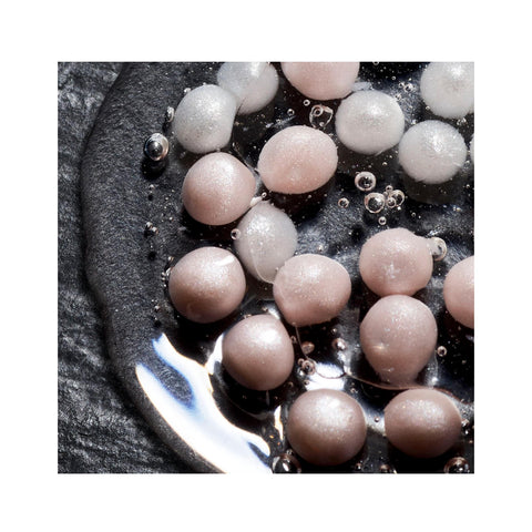 The Pearlescent Illuminating Serum