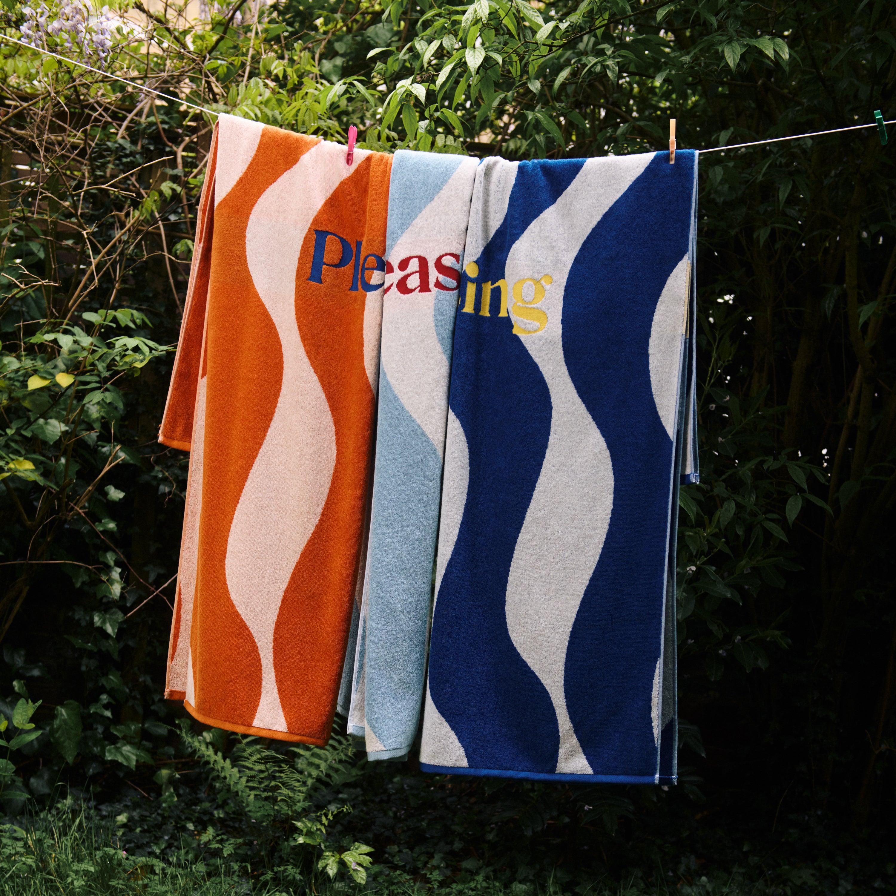 Huge towels 2025