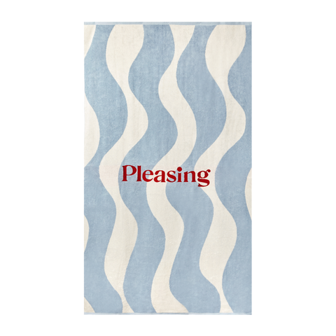 The Extra Huge Pleasing Towel in Light Blue Sea