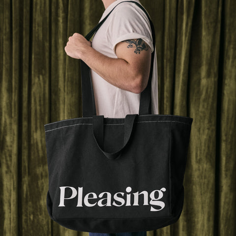 The Pleasing Big Bag in Black